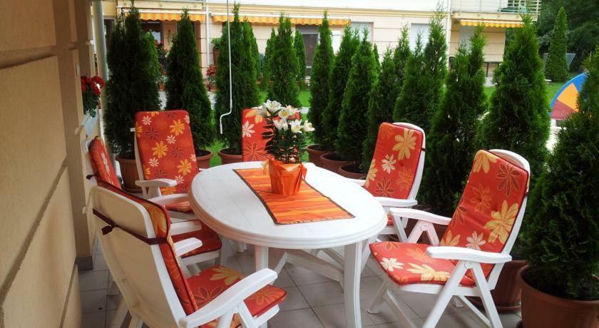 Relax Beach Apartman Hajdúszoboszló Exterior foto